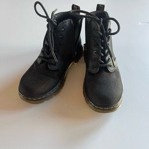 Girls Dr.Martens Combat Boot, worn once excellent condition.